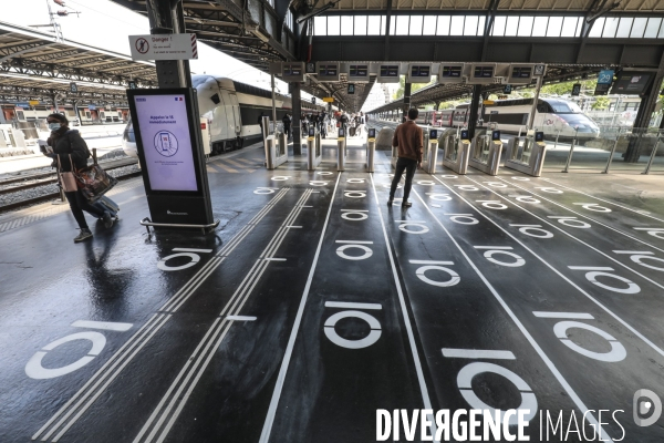 Preparation deconfinement gare de l est