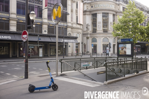 Paris vide, 53eme jour de confinement contre le covid 19.