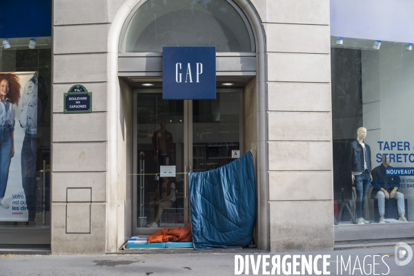 Paris vide, 53eme jour de confinement contre le covid 19.