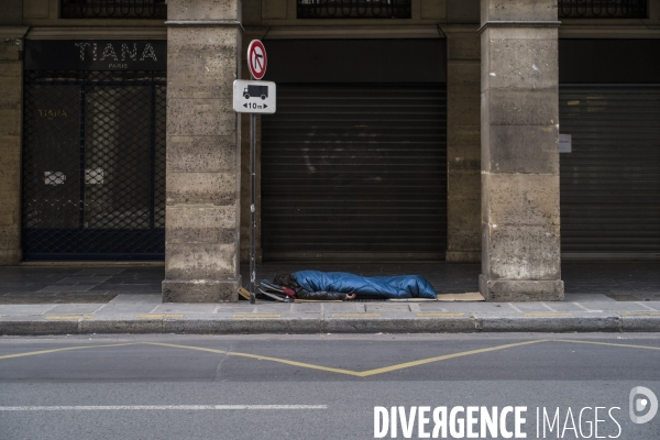 Paris vide, 53eme jour de confinement contre le covid 19.