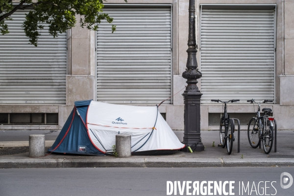 Paris vide, 53eme jour de confinement contre le covid 19.
