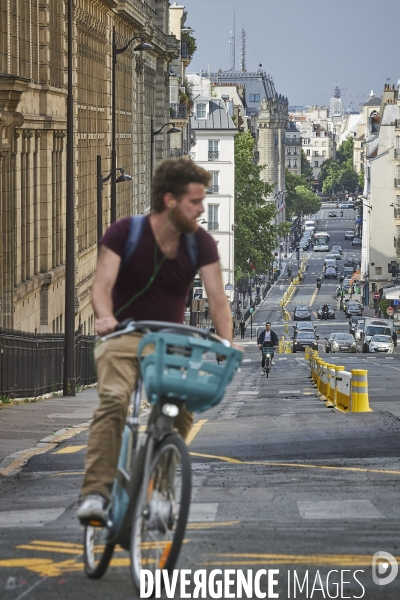 Nouvelles pistes cyclables temporaires , Paris  en confinement 8 mai