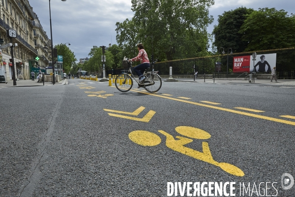 Nouvelles pistes cyclables temporaires , Paris  en confinement 8 mai