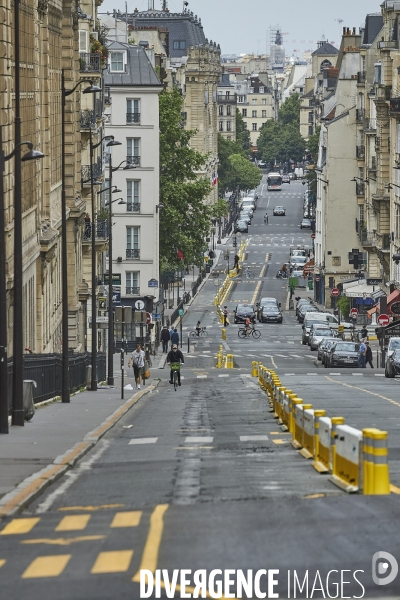 Nouvelles pistes cyclables temporaires , Paris  en confinement 8 mai