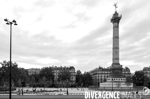 Place de la Bastille. Confinement 49ème jour.