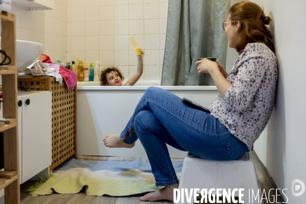 Une Famille confinée.