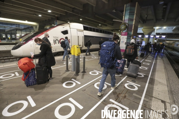 Premier jour de deconfinement gare montparnasse