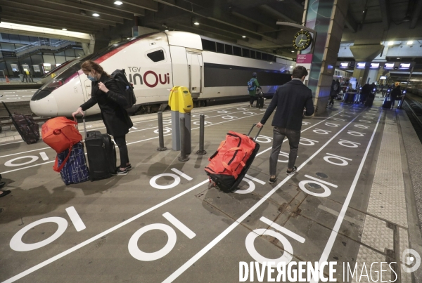 Premier jour de deconfinement gare montparnasse