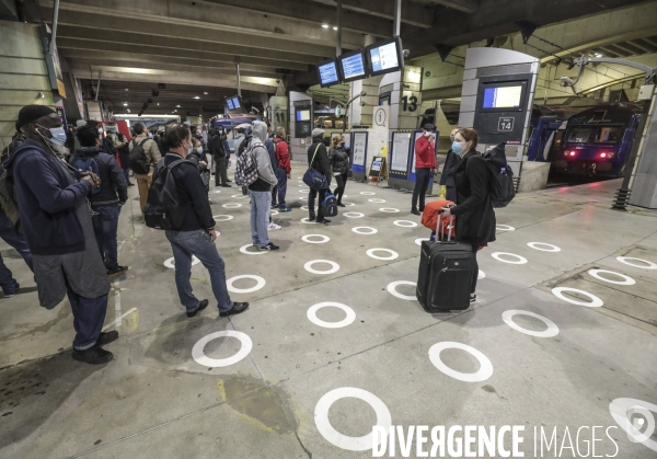 Premier jour de deconfinement gare montparnasse