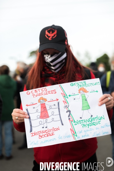 Manifestation de soutien aux soignants et contestation écologique et sociale à Nantes