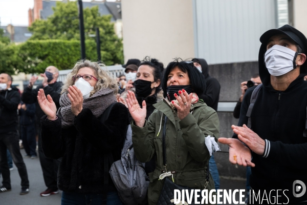 Manifestation de soutien aux soignants et contestation écologique et sociale à Nantes