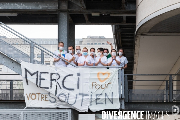 Manifestation de soutien aux soignants et contestation écologique et sociale à Nantes