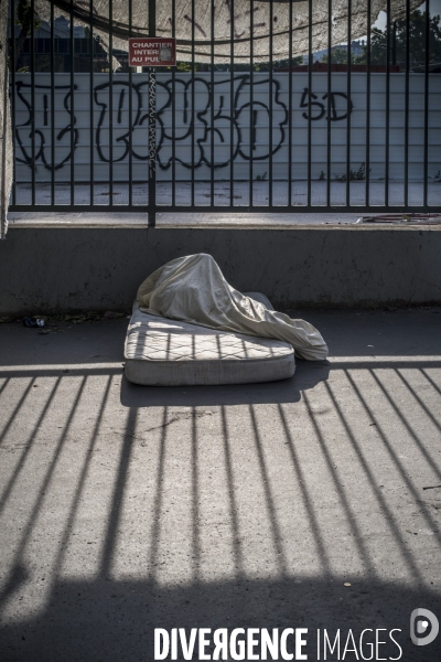 Sans abris dans paris.