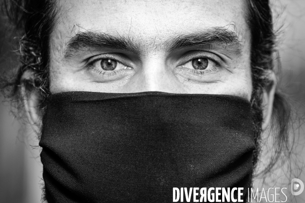 T as d beaux yeux, tu sais...