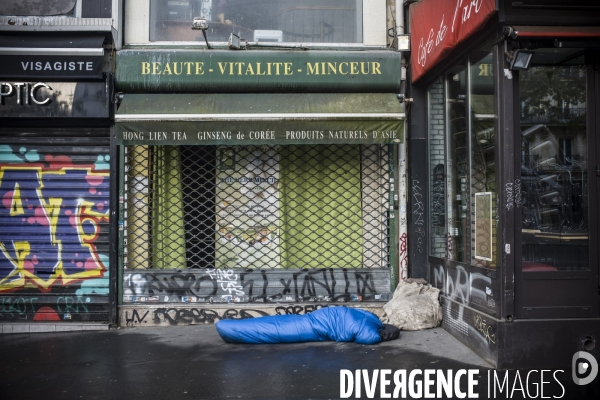 Paris vide, confinement contre le covid 19.