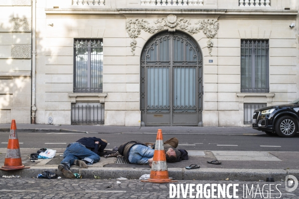 Sans abris dans paris.