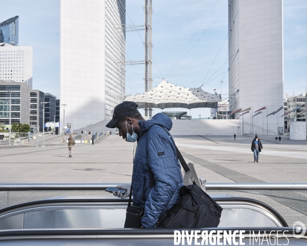 Paris-La Défense Première semaine de déconfinement