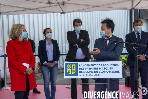 Inauguration par Valérie Pécresse de l usine de masques au Blanc-Mesnil