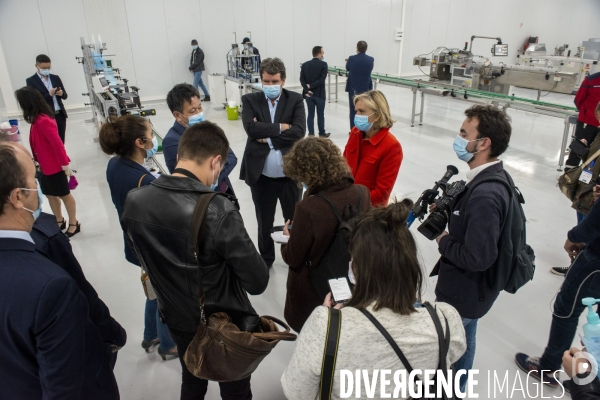 Inauguration par Valérie Pécresse de l usine de masques au Blanc-Mesnil