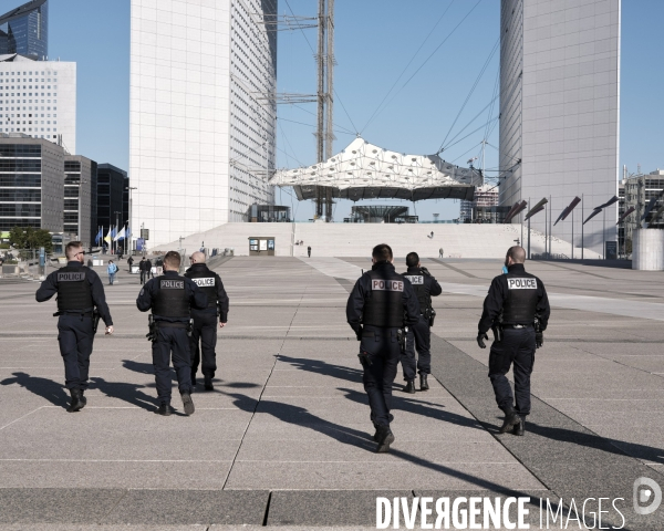 Paris-La Défense Première semaine de déconfinement