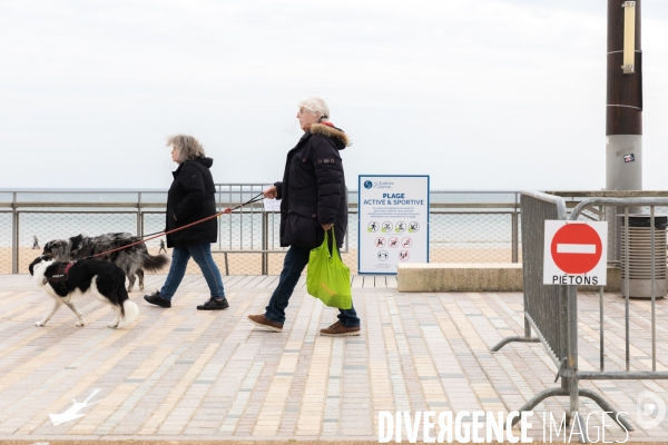 La plage des Sables-d Olonne à sens unique