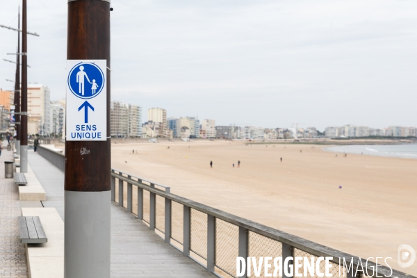 La plage des Sables-d Olonne à sens unique