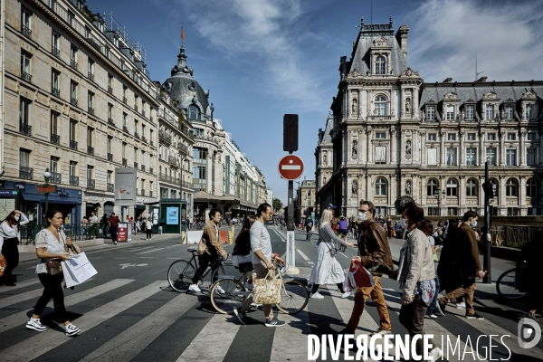 Les parisiens déconfinent au soleil, Paris 16 mai 2020