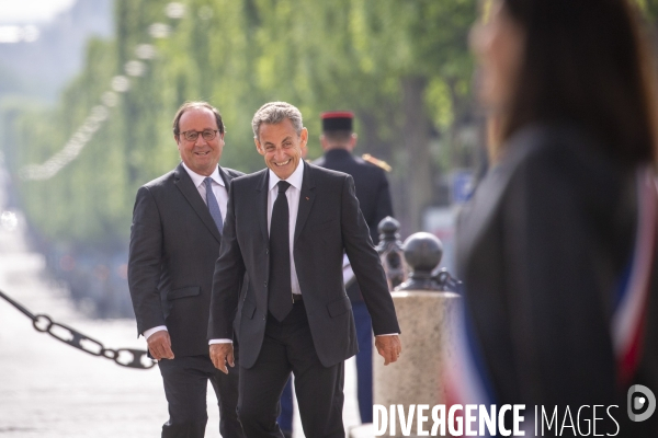 Emmanuel Macron et Edouard Philippe: commemoration du 8 mai 1945, ceremonie restreinte sous l arc de triomphe