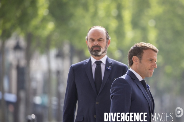 Emmanuel Macron et Edouard Philippe: commemoration du 8 mai 1945, ceremonie restreinte sous l arc de triomphe