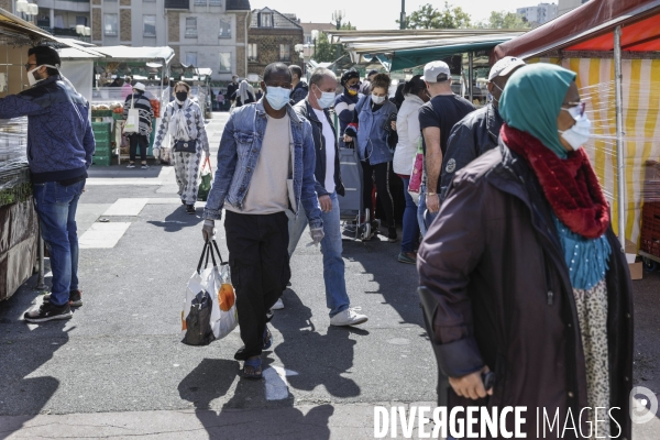 Marché alimentaire en BANLIEUE