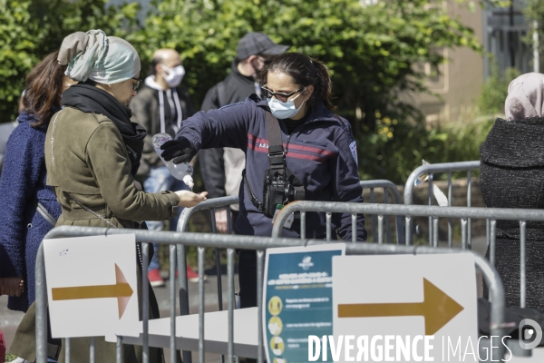 Marché alimentaire en BANLIEUE