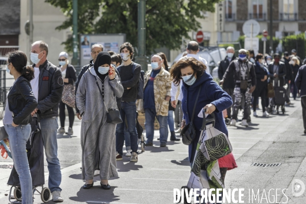 Marché alimentaire en BANLIEUE