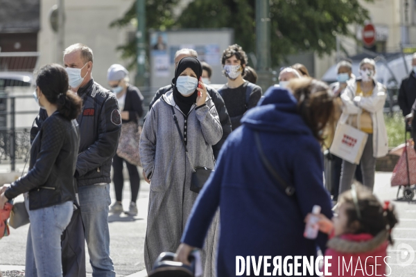 Marché alimentaire en BANLIEUE