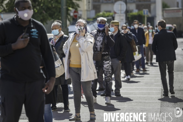 Marché alimentaire en BANLIEUE