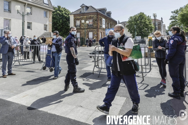 Marché alimentaire en BANLIEUE