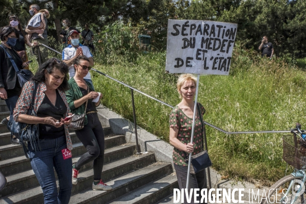 Hopital Robert Debré. Les soignants manifestent