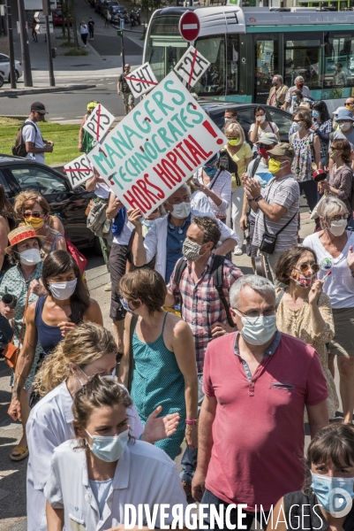 Hopital Robert Debré. Les soignants manifestent