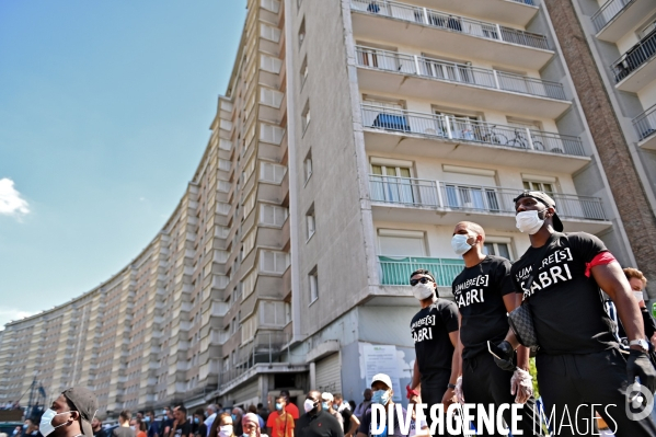 Marche blanche en mémoire de Sabri