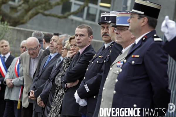 Olivier DUSSOPT participe à une cérémonie des policiers morts pour la France