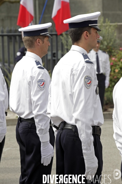 Cour d honneur du commissariat de police de Guilherand Granges.