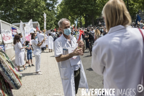 Rassemblement de soutien aux soignants