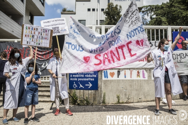 Rassemblement de soutien aux soignants