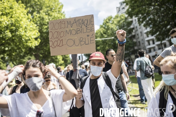 Rassemblement de soutien aux soignants