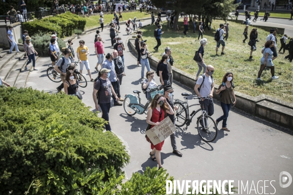 Rassemblement de soutien aux soignants