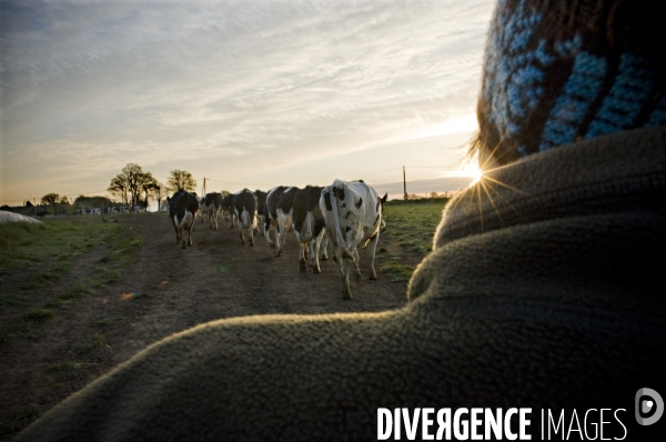 Aurore, jeune femme salariée agricole dans le Limousin.