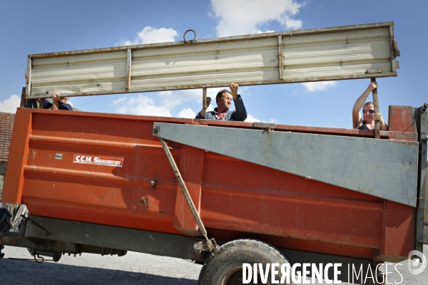 Aurore, jeune femme salariée agricole dans le Limousin.