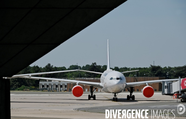 Avions d air france cloués au sol pendant l épidémie de coronavirus