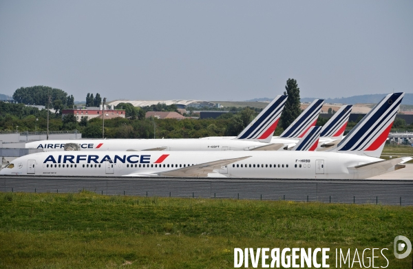 Avions d air france cloués au sol pendant l épidémie de coronavirus