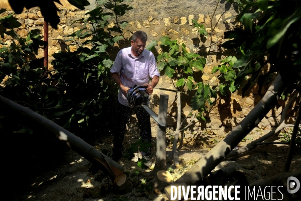 L Histoire disparaît, Hasankeyf, une ancienne ville de 12 000 ans en Turquie. History disappears,ÊHasankeyf, a 12,000 years old ancient town in Turkey.