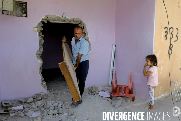 L Histoire disparaît, Hasankeyf, une ancienne ville de 12 000 ans en Turquie. History disappears,ÊHasankeyf, a 12,000 years old ancient town in Turkey.